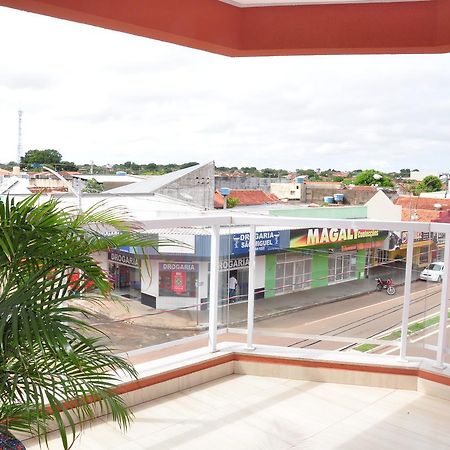 Hotel Sao Miguel Sao Miguel do Araguaia Exterior foto